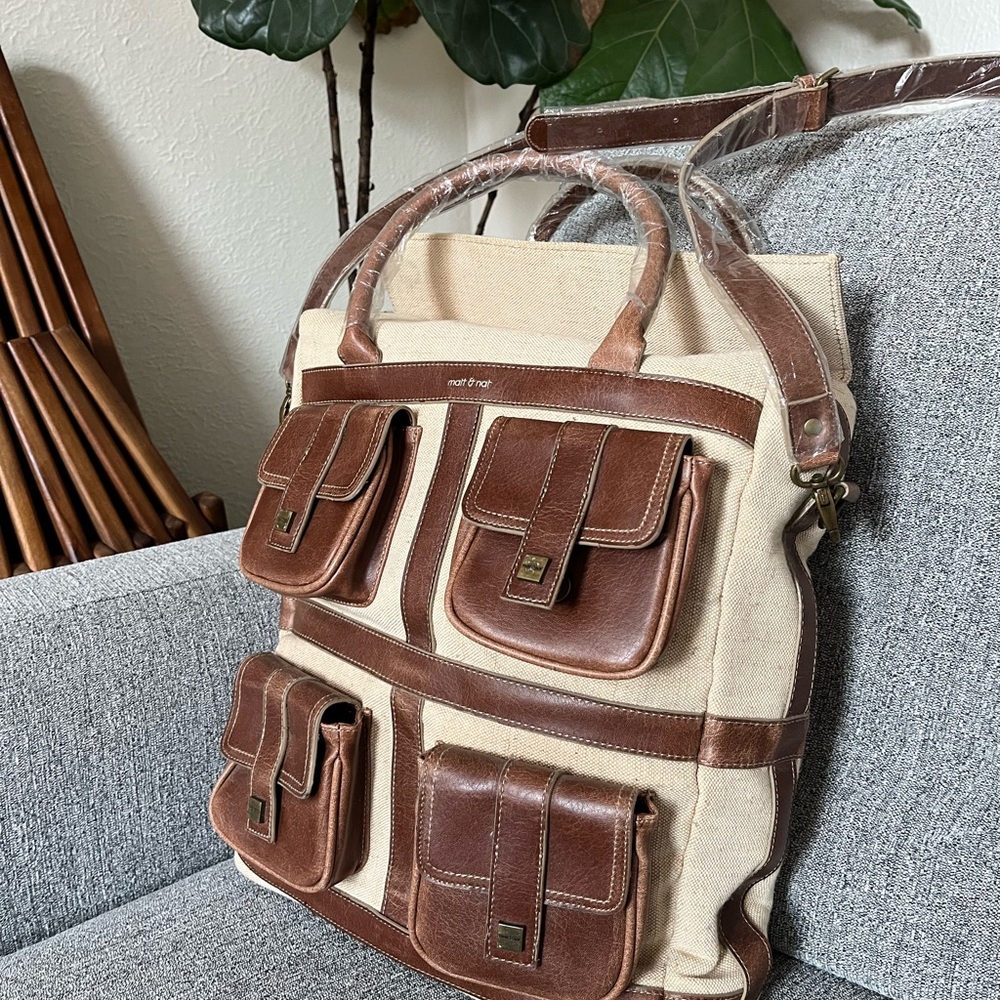 Matt & Nat Canvas and plant leather tote bag